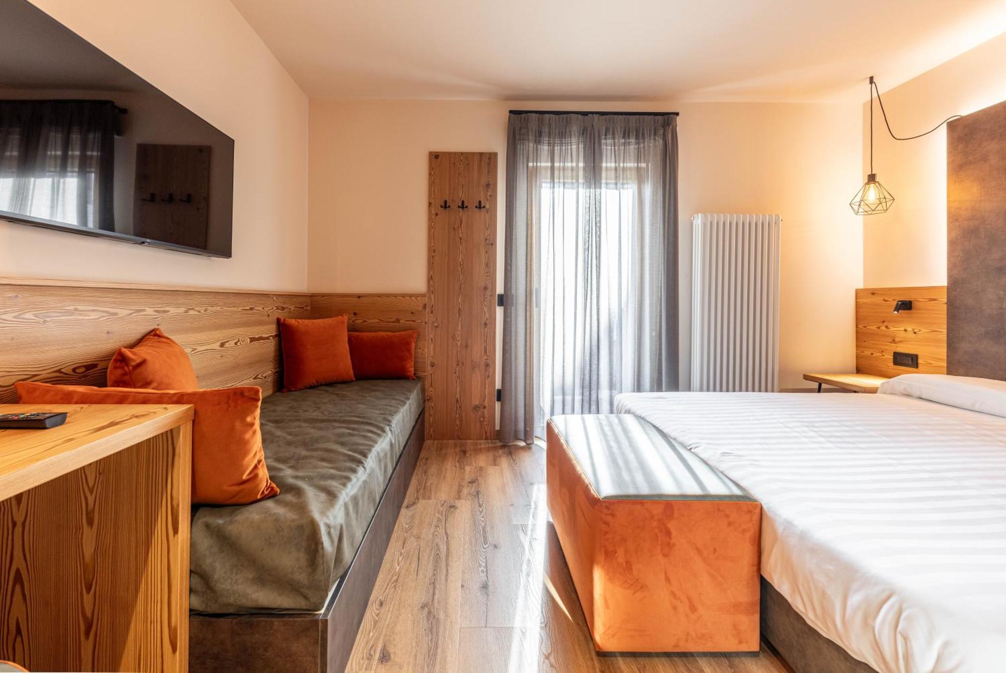 Hotel Laste' Caldes Kültér fotó