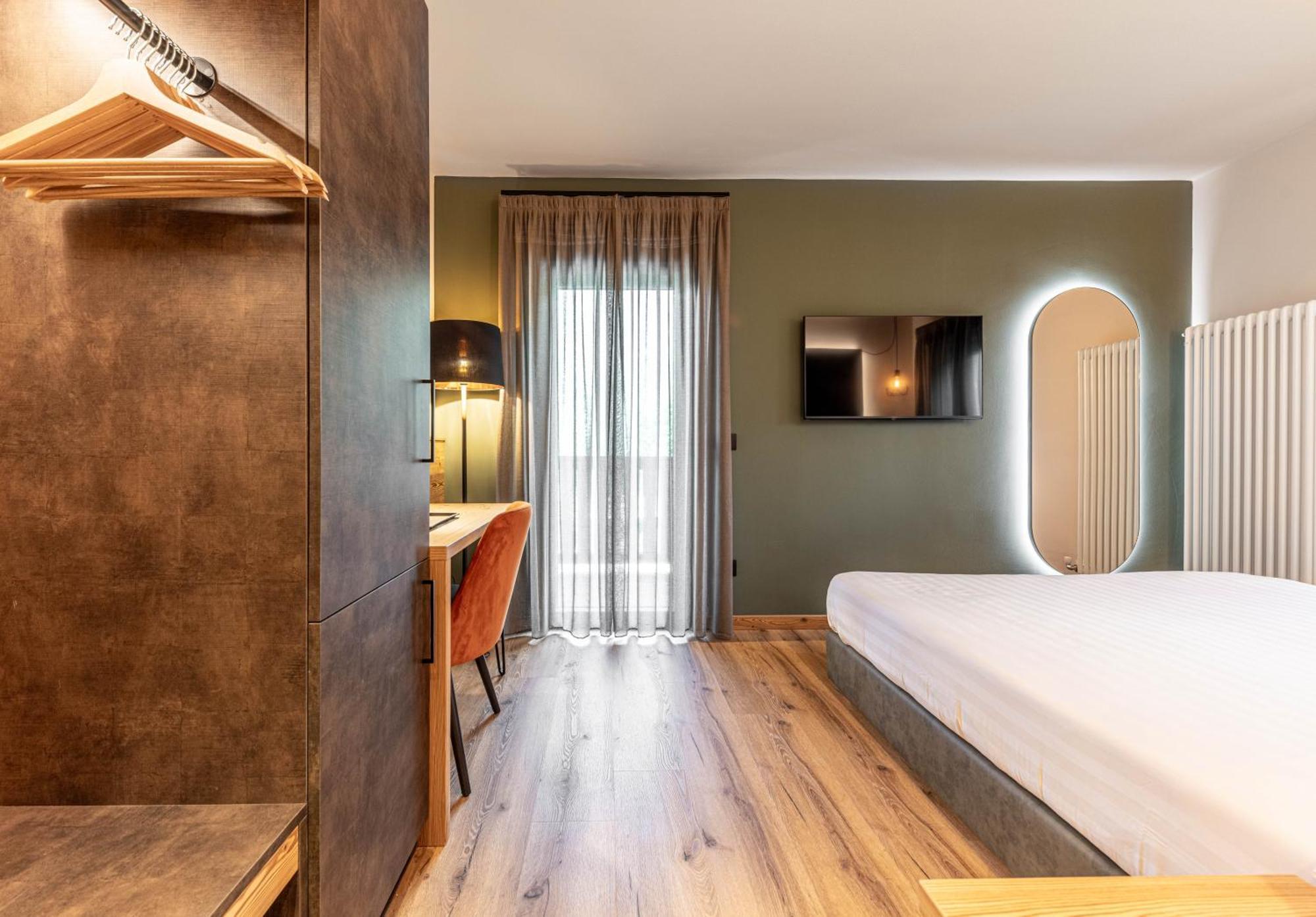 Hotel Laste' Caldes Kültér fotó