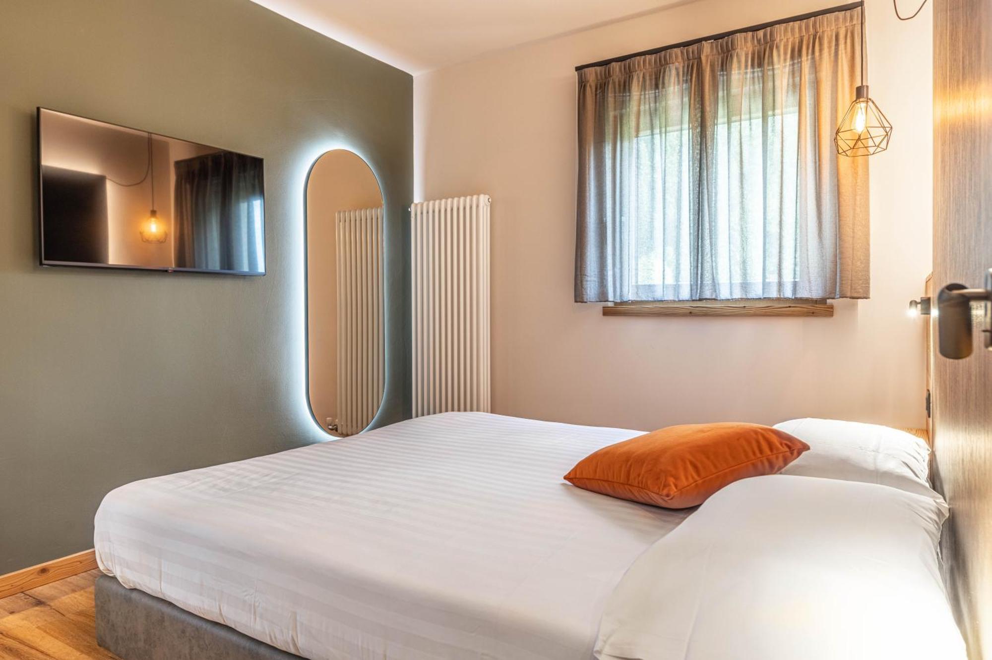 Hotel Laste' Caldes Kültér fotó