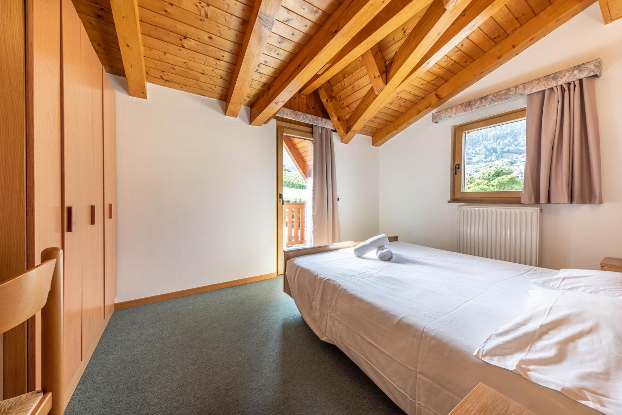 Hotel Laste' Caldes Kültér fotó